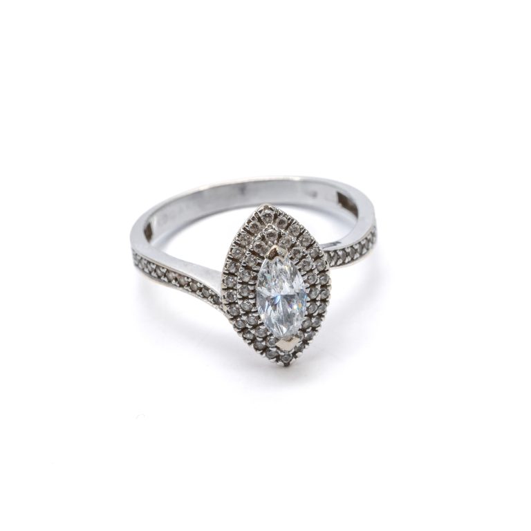 14k női arany fehér köves gyűrű (másolat)