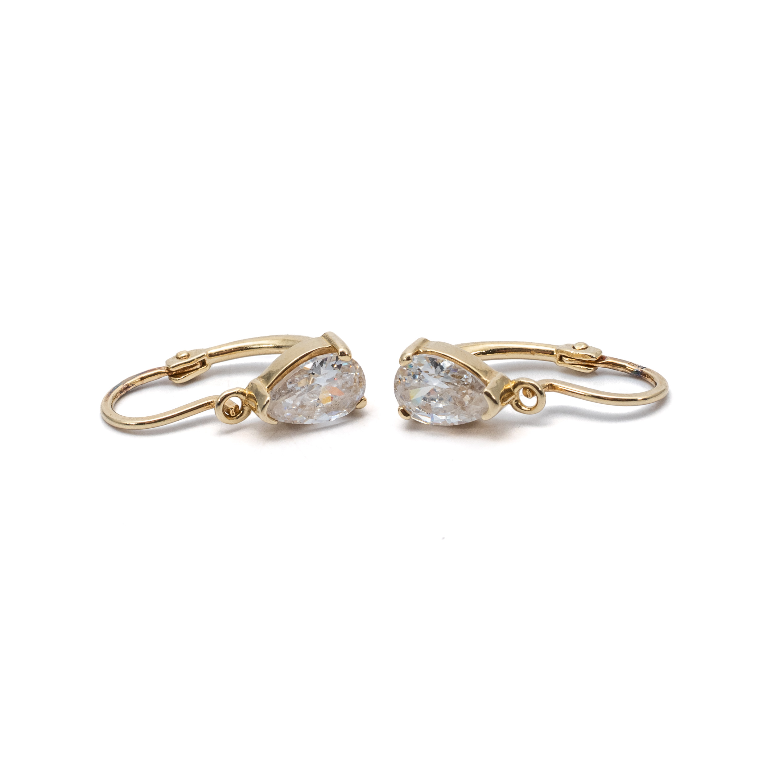 14k női arany elől kapcsos fülbevaló (másolat) 14k női arany elől kapcsos fülbevaló (másolat)